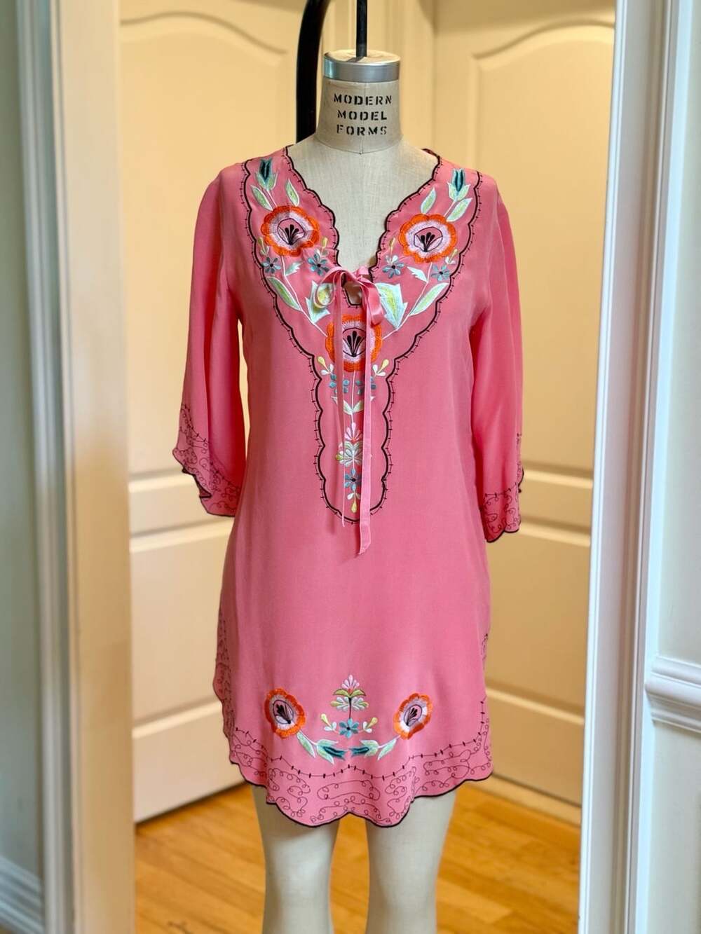 Nanette Lepore Coral Pink 100% Silk Embroidered Tunic Top